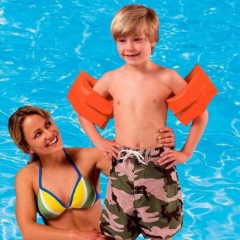 Нарукавник красный 25х17см, 6-12 лет Нарукавник красный 25х17см, 6-12 лет