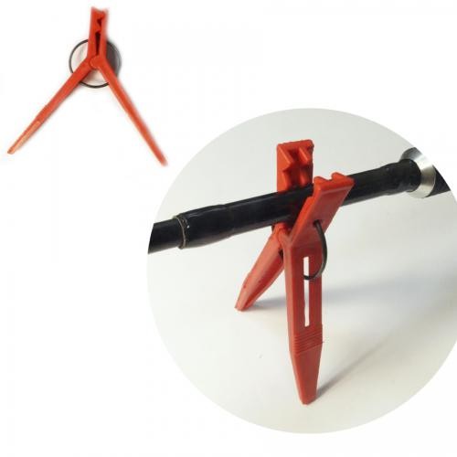 Подставка для зимней удочки   (ножки), тип прищепка