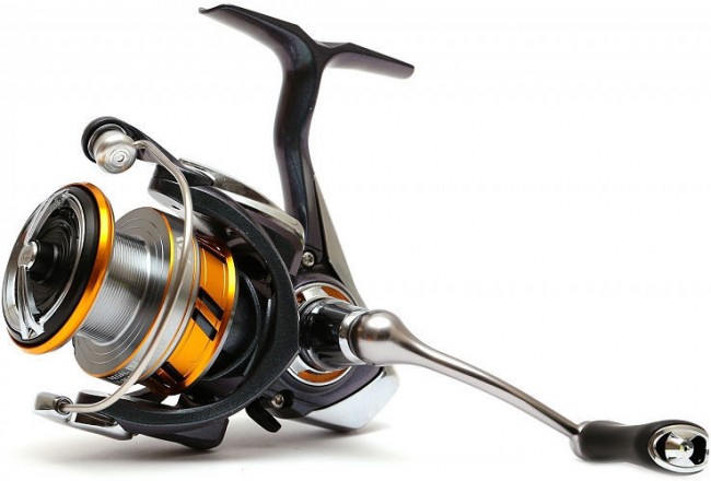 Катушка безынерционная Daiwa Regal LT2500D - 5 -3:1 - 9+1 подш. - вес 210г Катушка безынерционная Daiwa Regal LT2500D - 5 -3:1 - 9+1 подш. - вес 210г