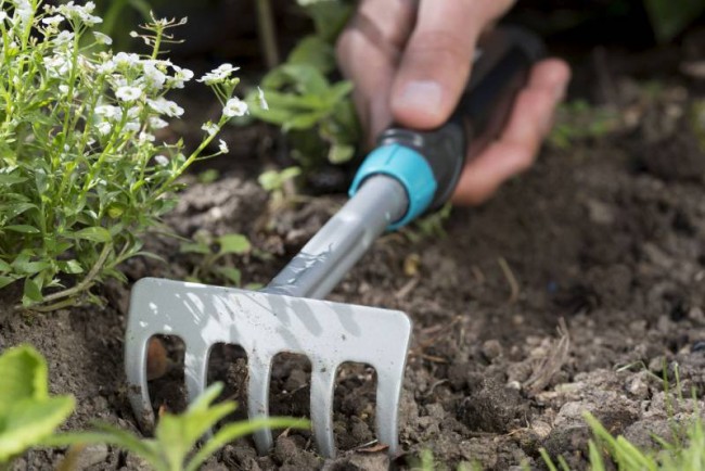 Грабли садовые Gardena 08958-20.000.00 Грабли садовые Gardena 08958-20.000.00