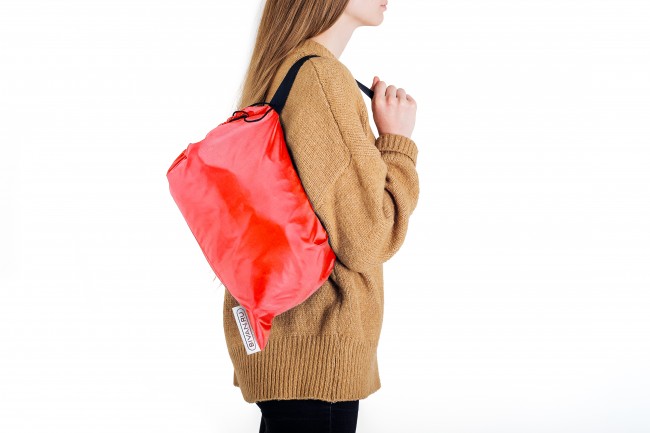 Надувной диван Биван Классический (BVN18-CLS-RED), цвет красный Надувной диван Биван Классический (BVN18-CLS-RED), цвет красный