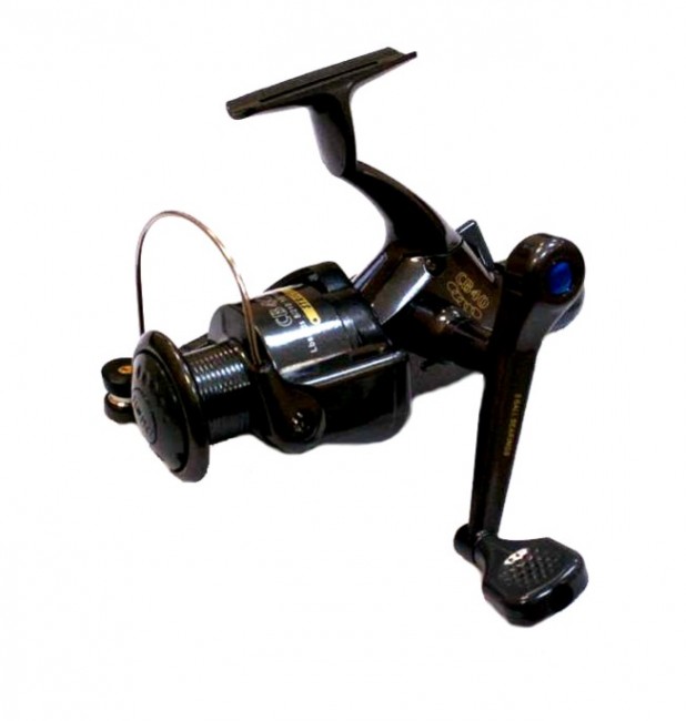 Катушка Cobra 4 подшипника - шт. (CB440) Катушка Cobra 4 подшипника - шт. (CB440)