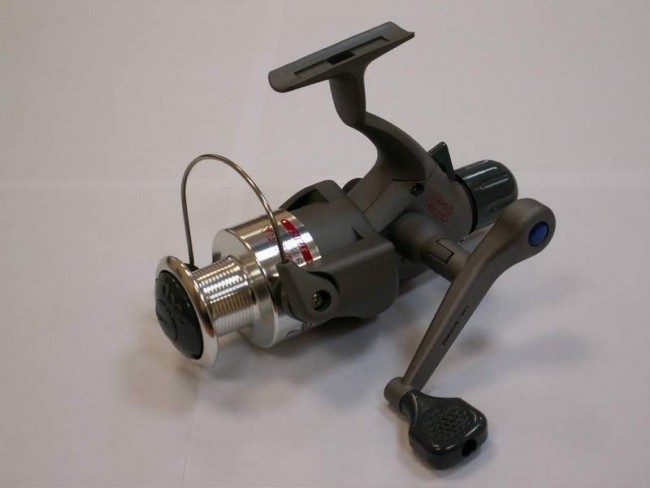 Катушка Cobra металл - 1 подшипник - шт. (CB140A)