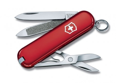 Нож-брелок Victorinox Classic, 58 мм, 7 функций, красный Нож-брелок Victorinox Classic, 58 мм, 7 функций, красный