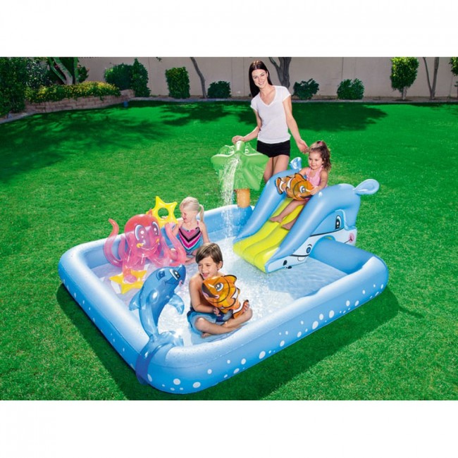 Игровой центр-бассейн с игрушками 239х206х86см