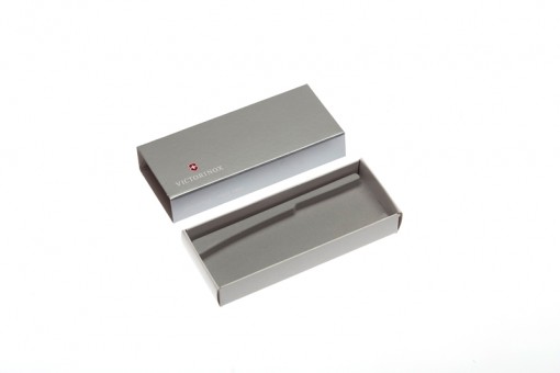 Коробка для ножей Victorinox 111 мм толщиной до 2 уровней, картонная, серебристая Коробка для ножей Victorinox 111 мм толщиной до 2 уровней, картонная, серебристая