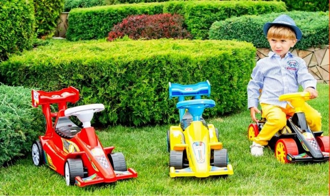 ОР894 Каталка Гоночный Спорткар Super Sport 1 цвет желтый